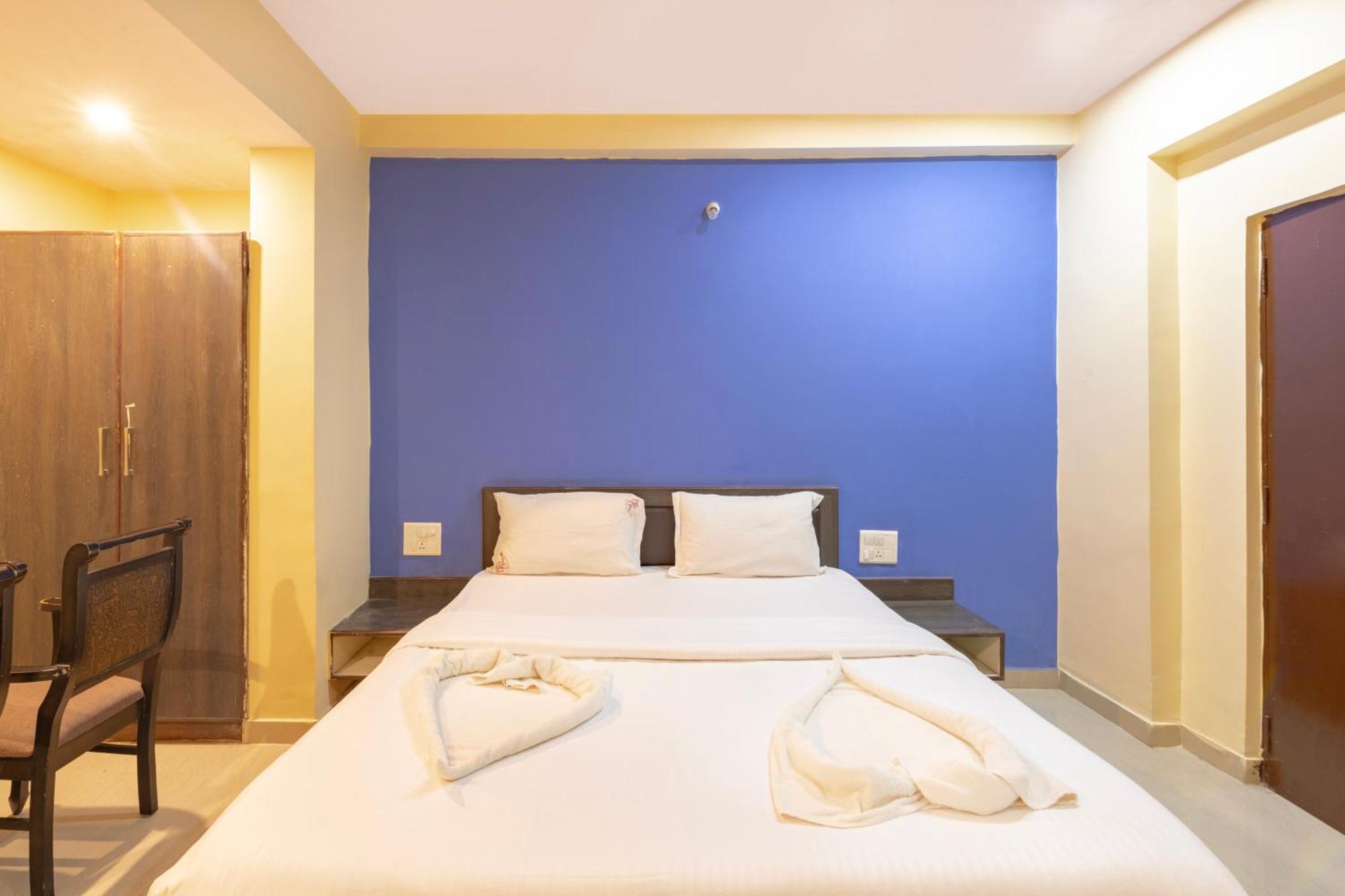 Iroomz Eco - Hotel Big Boss Chitradurga Exterior photo